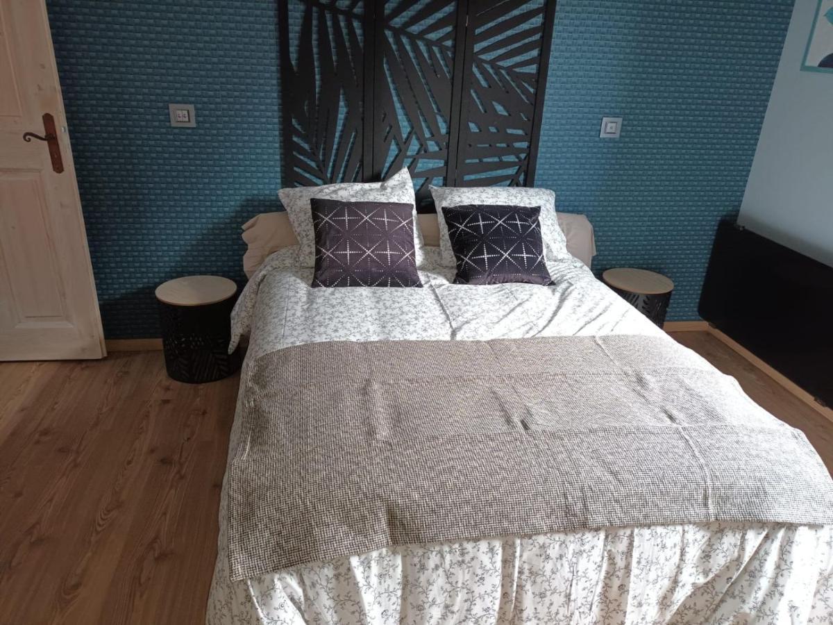Apartament Au Pied Des Montagnes. Saint-Jean-de-Maurienne Zewnętrze zdjęcie